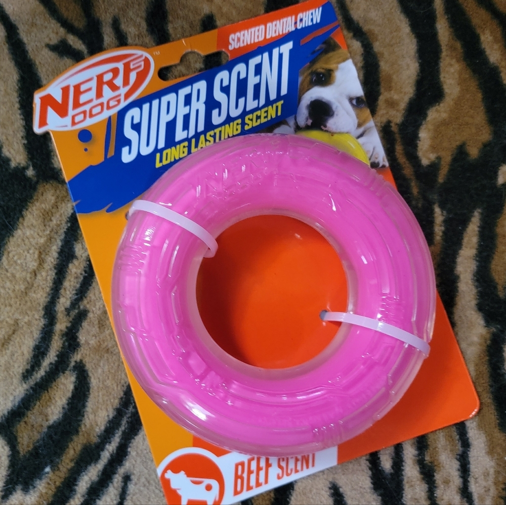 Nerf Dog Pink Super Scent Chew Ring Beef Sm/med Sz. Ea.